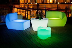 Luminous furniture rental in Milan, in Italy and abroad